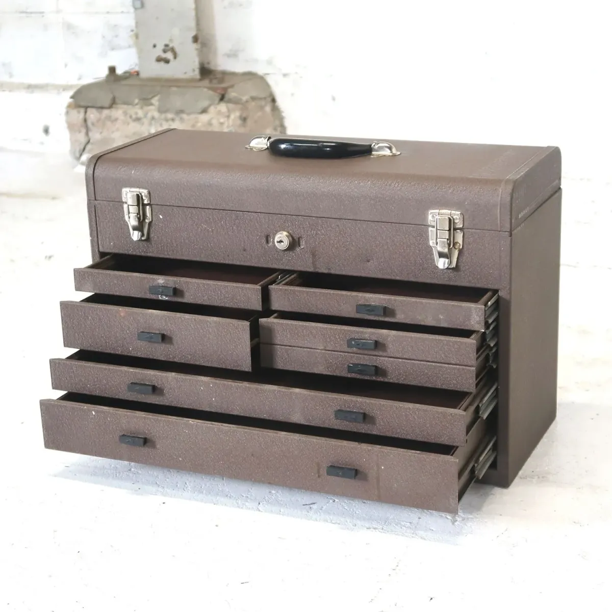 ビンテージ ツールキャビネット