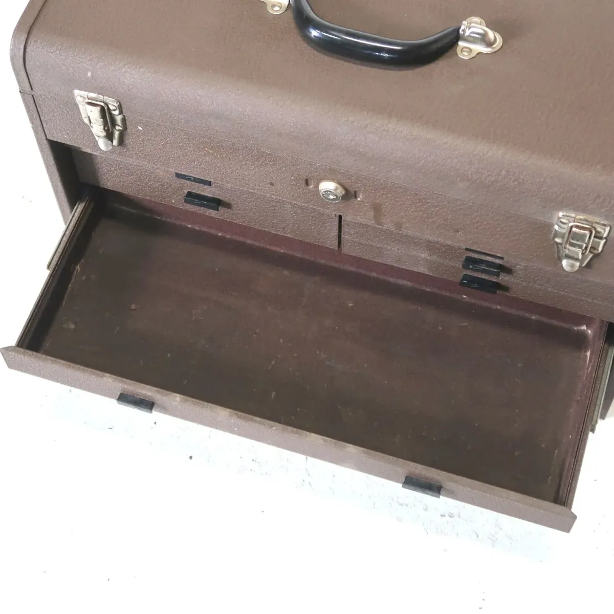 ビンテージ ツールキャビネット