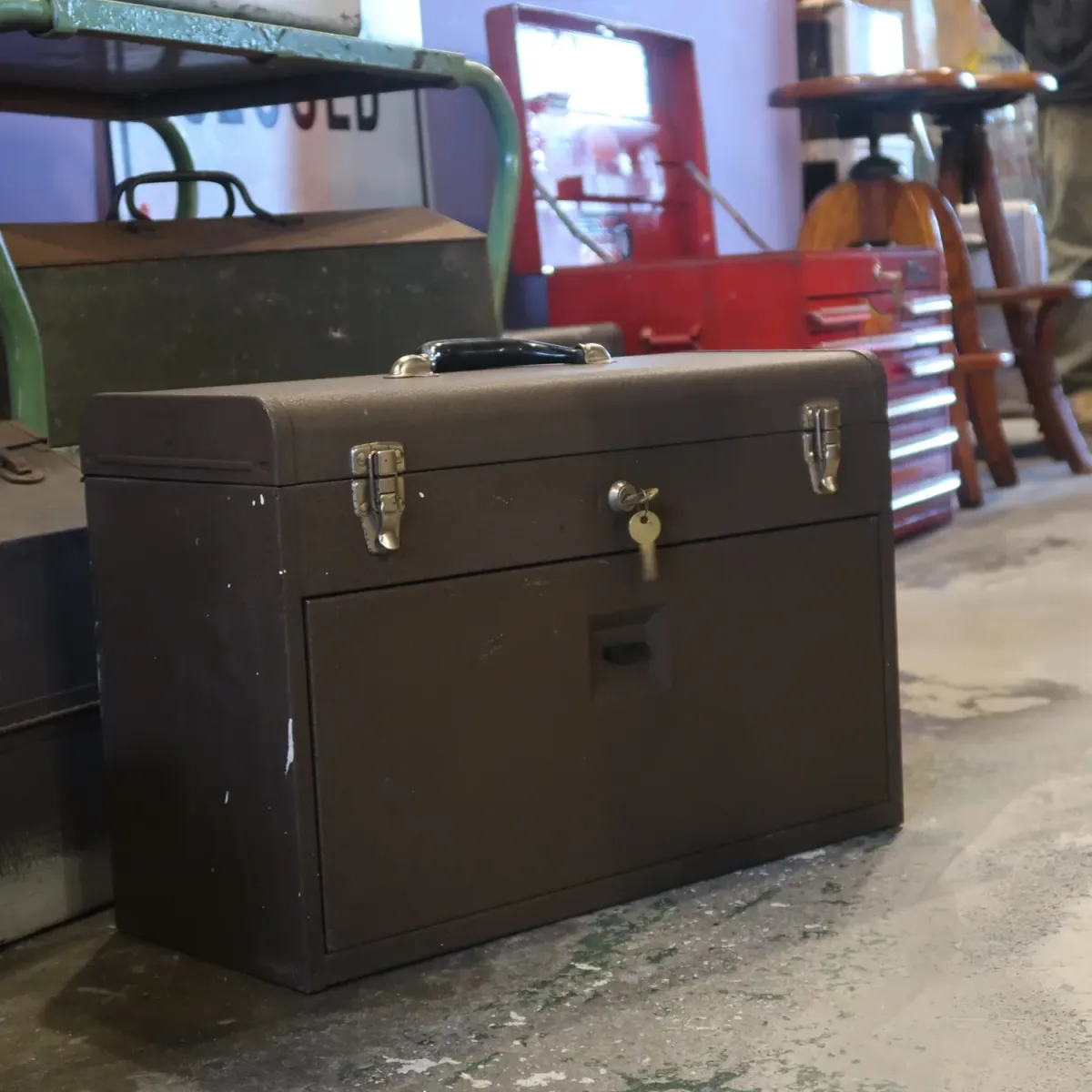 ビンテージ ツールキャビネット