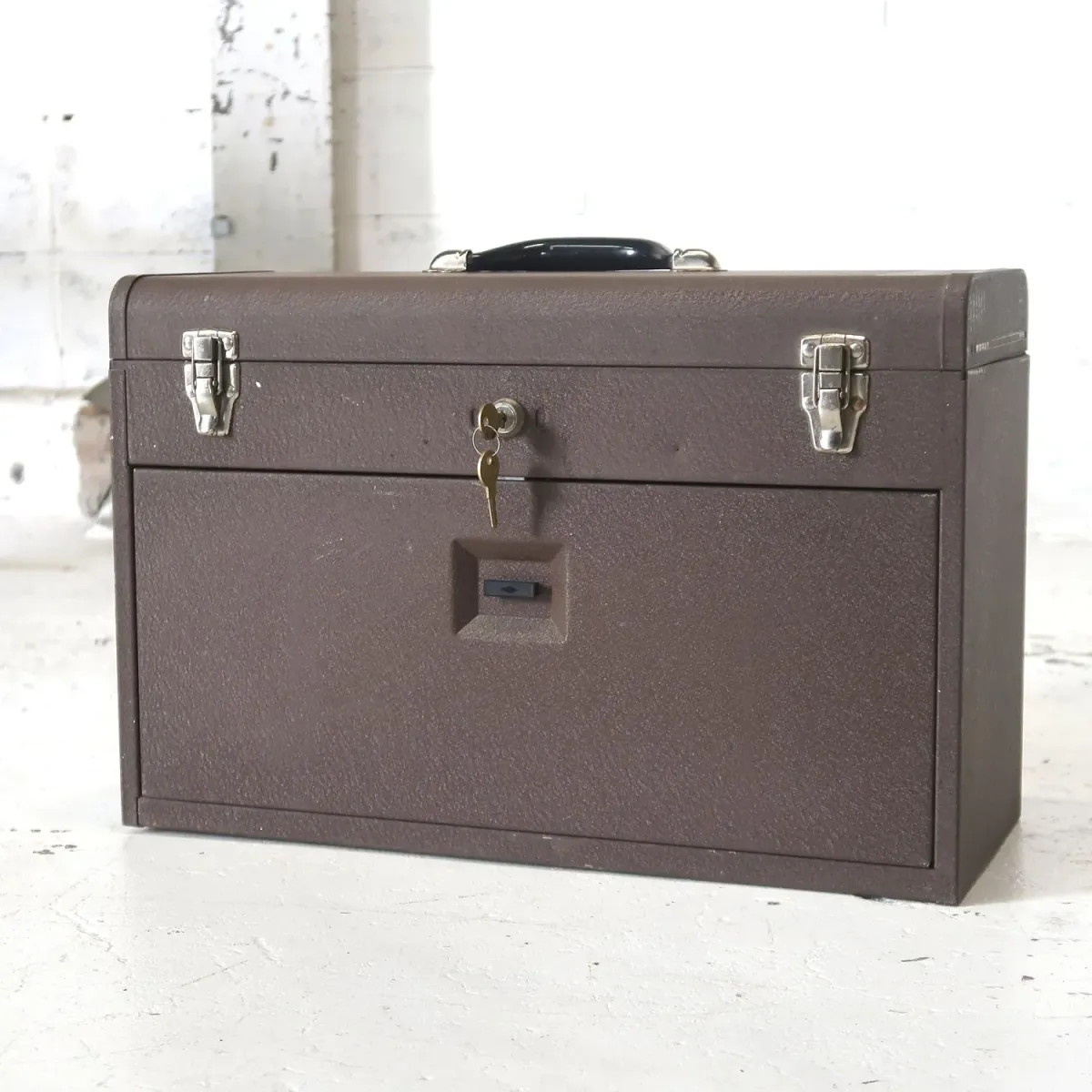 ビンテージ ツールキャビネット