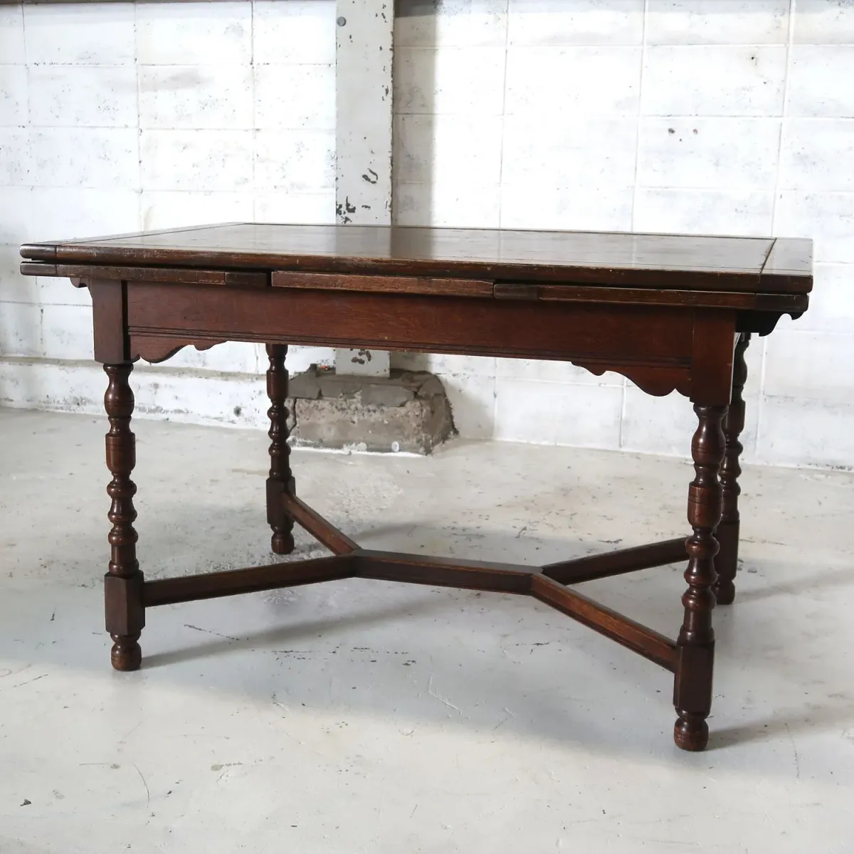 アンティーク ドローリーフ ダイニングテーブル