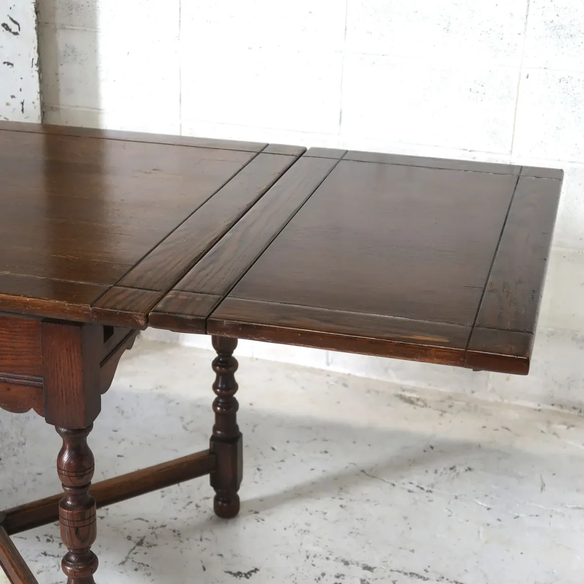 アンティーク ドローリーフ ダイニングテーブル