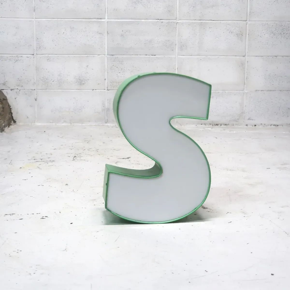 ビンテージ レターサイン s