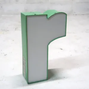 ビンテージ レターサイン r