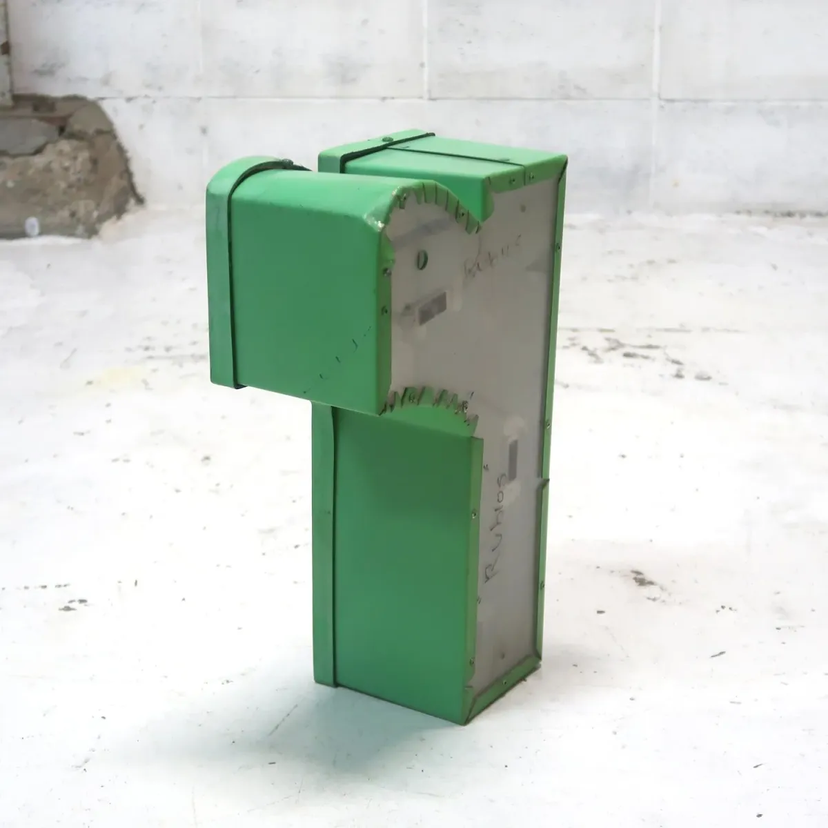 ビンテージ レターサイン r