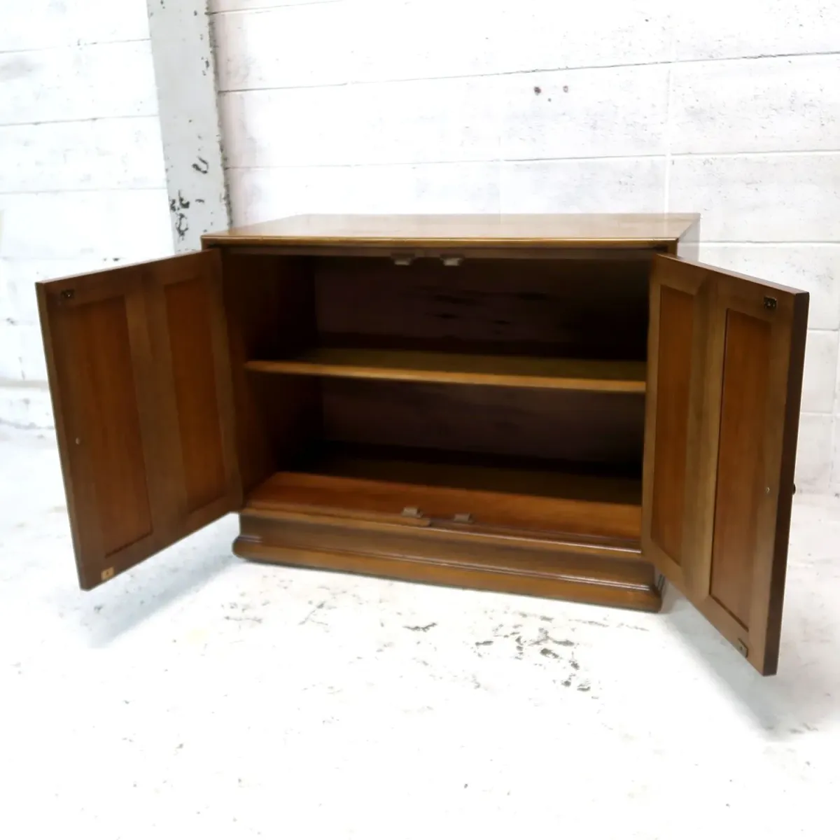 アンティーク ウッドキャビネット