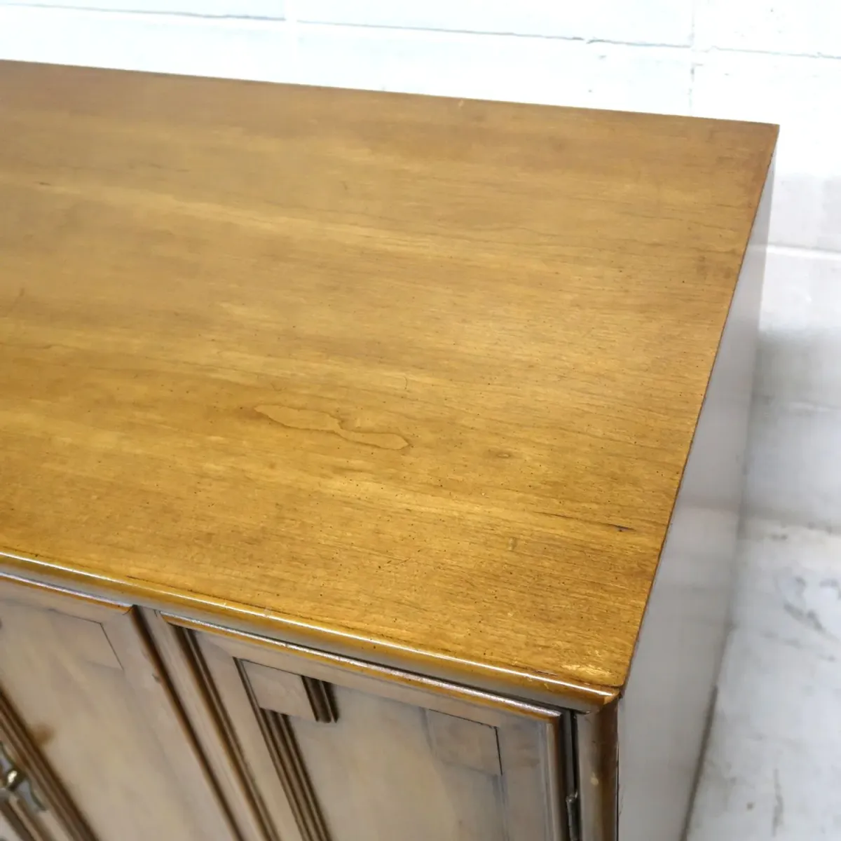 アンティーク ウッドキャビネット