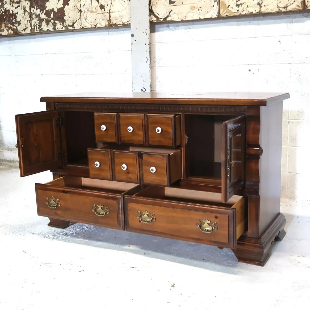 BASSETT FURNITURE アンティーク サイドボード