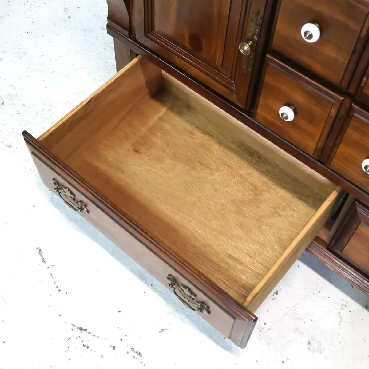 BASSETT FURNITURE アンティーク サイドボード