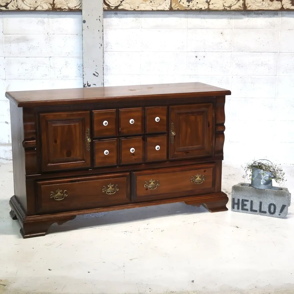 BASSETT FURNITURE アンティーク サイドボード