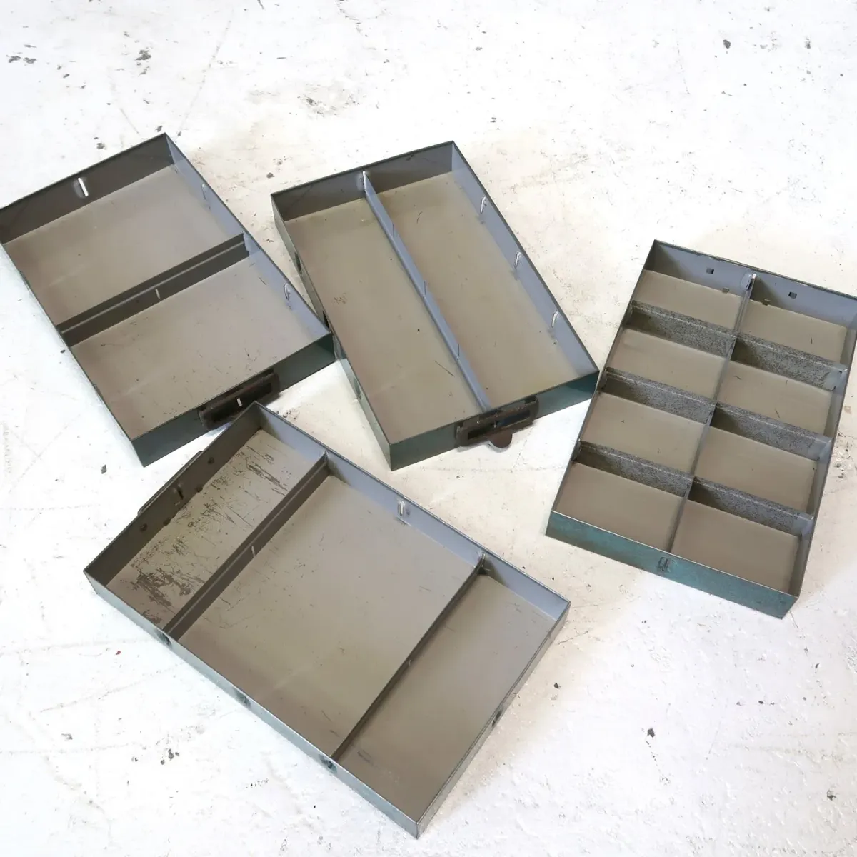 RODEO STAMPING CO. ビンテージ パーツキャビネット