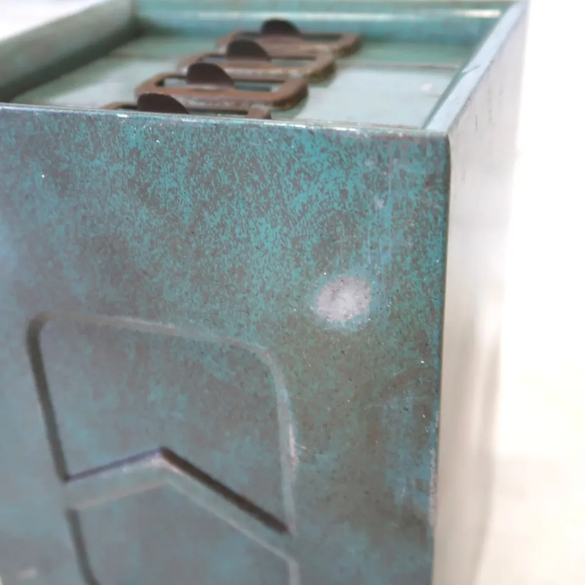 RODEO STAMPING CO. ビンテージ パーツキャビネット