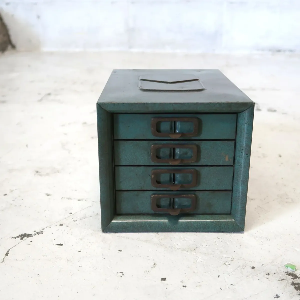 RODEO STAMPING CO. ビンテージ パーツキャビネット