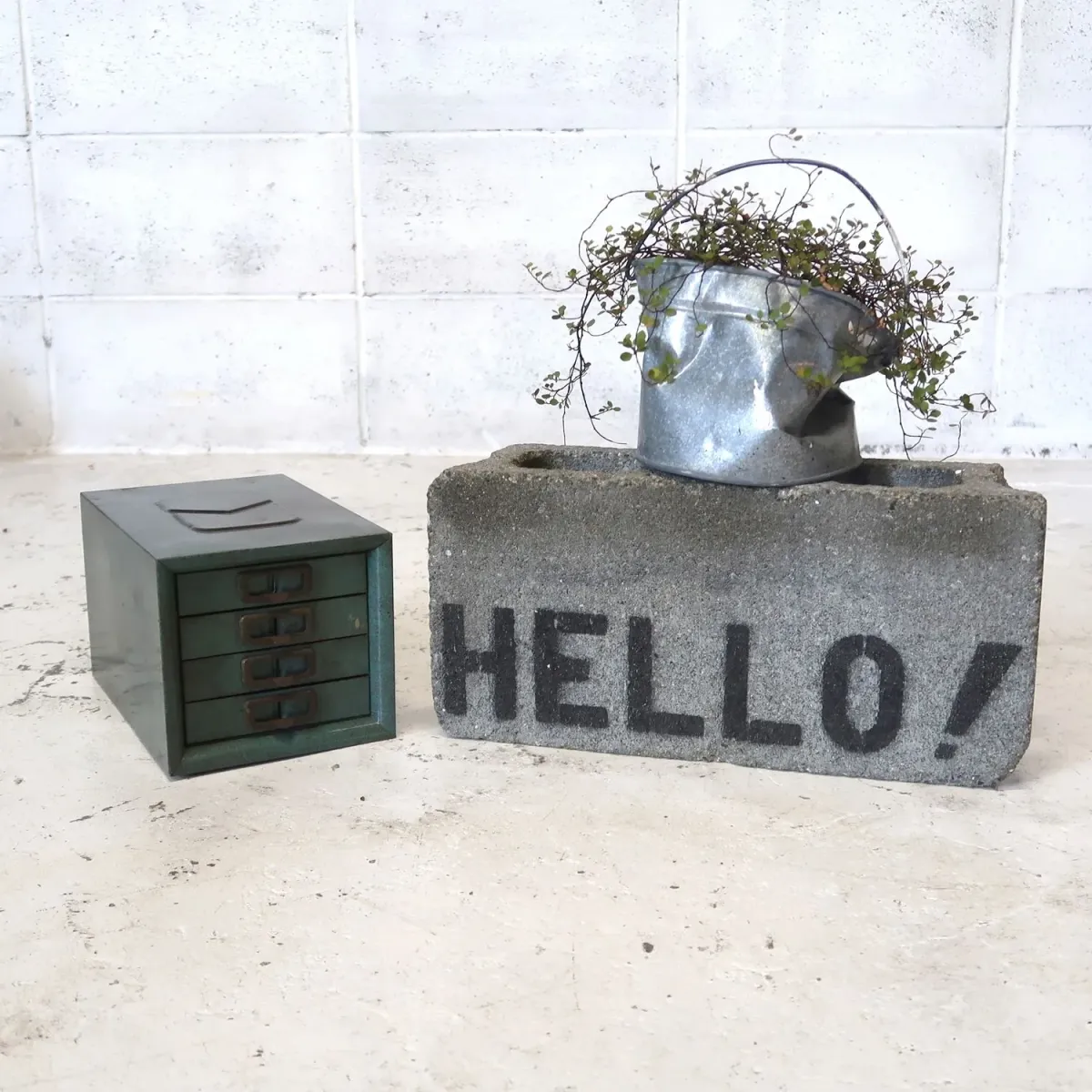 RODEO STAMPING CO. ビンテージ パーツキャビネット