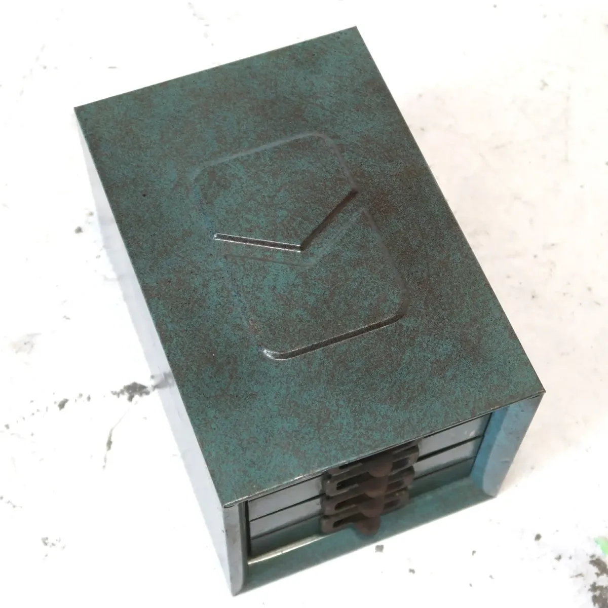 RODEO STAMPING CO. ビンテージ パーツキャビネット