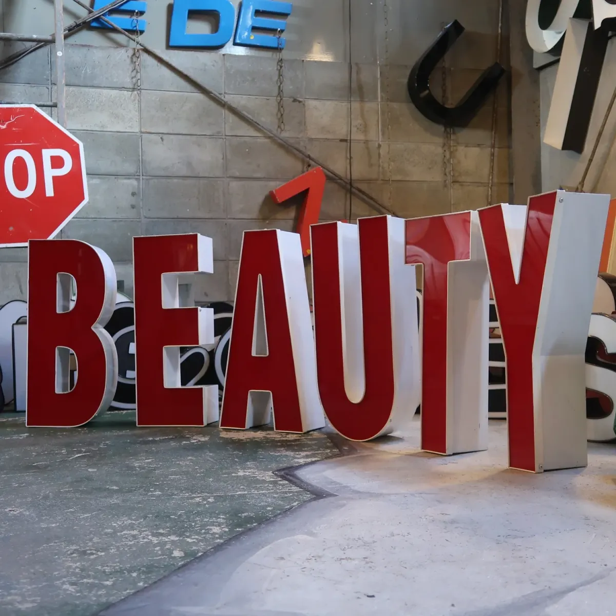 ビンテージ レターサイン Y