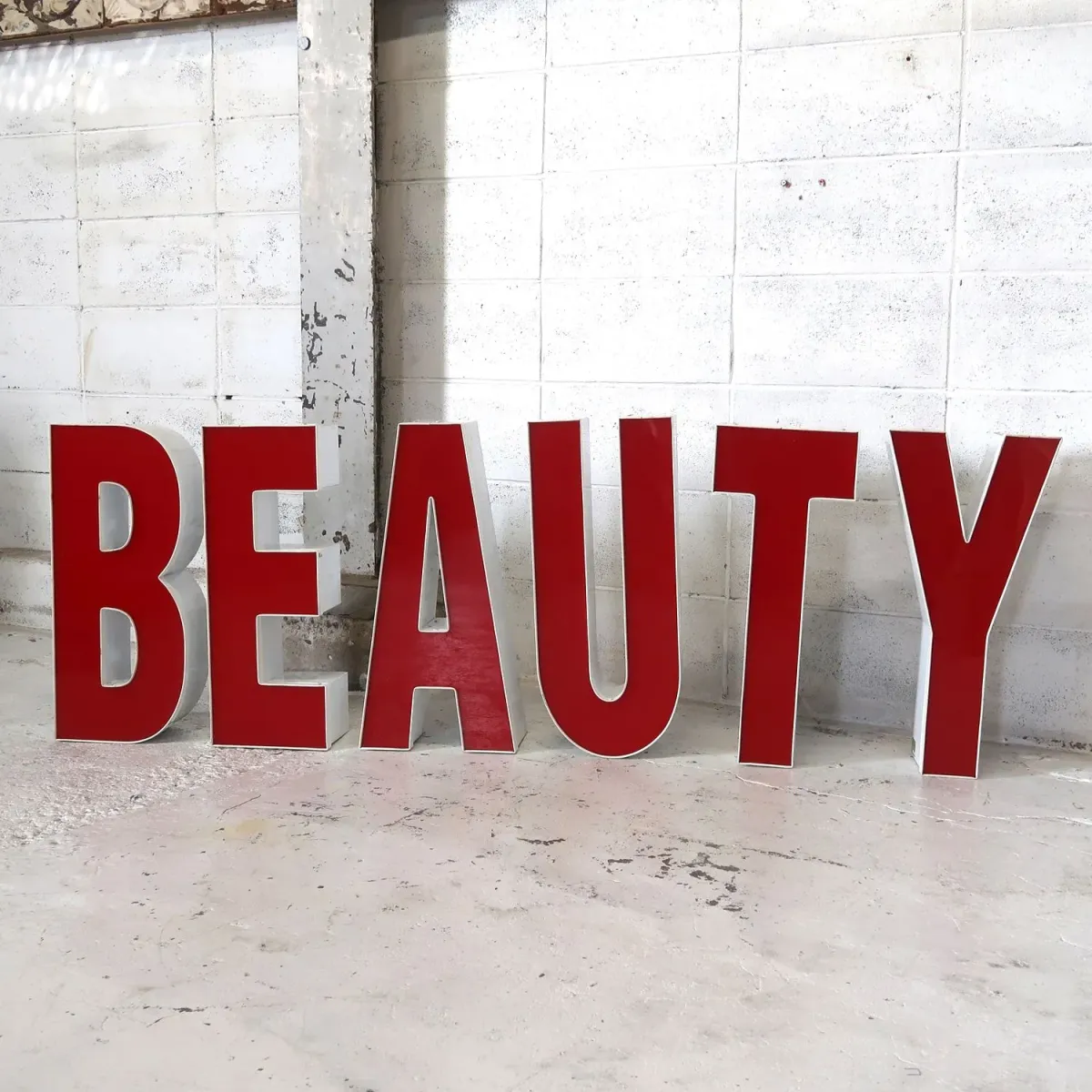 ビンテージ レターサイン U