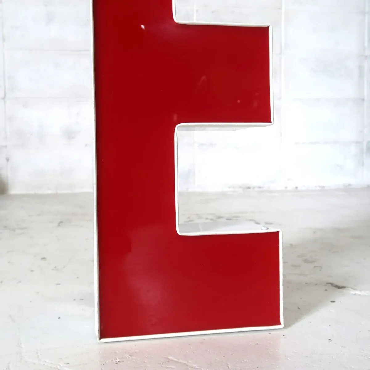 ビンテージ レターサイン E