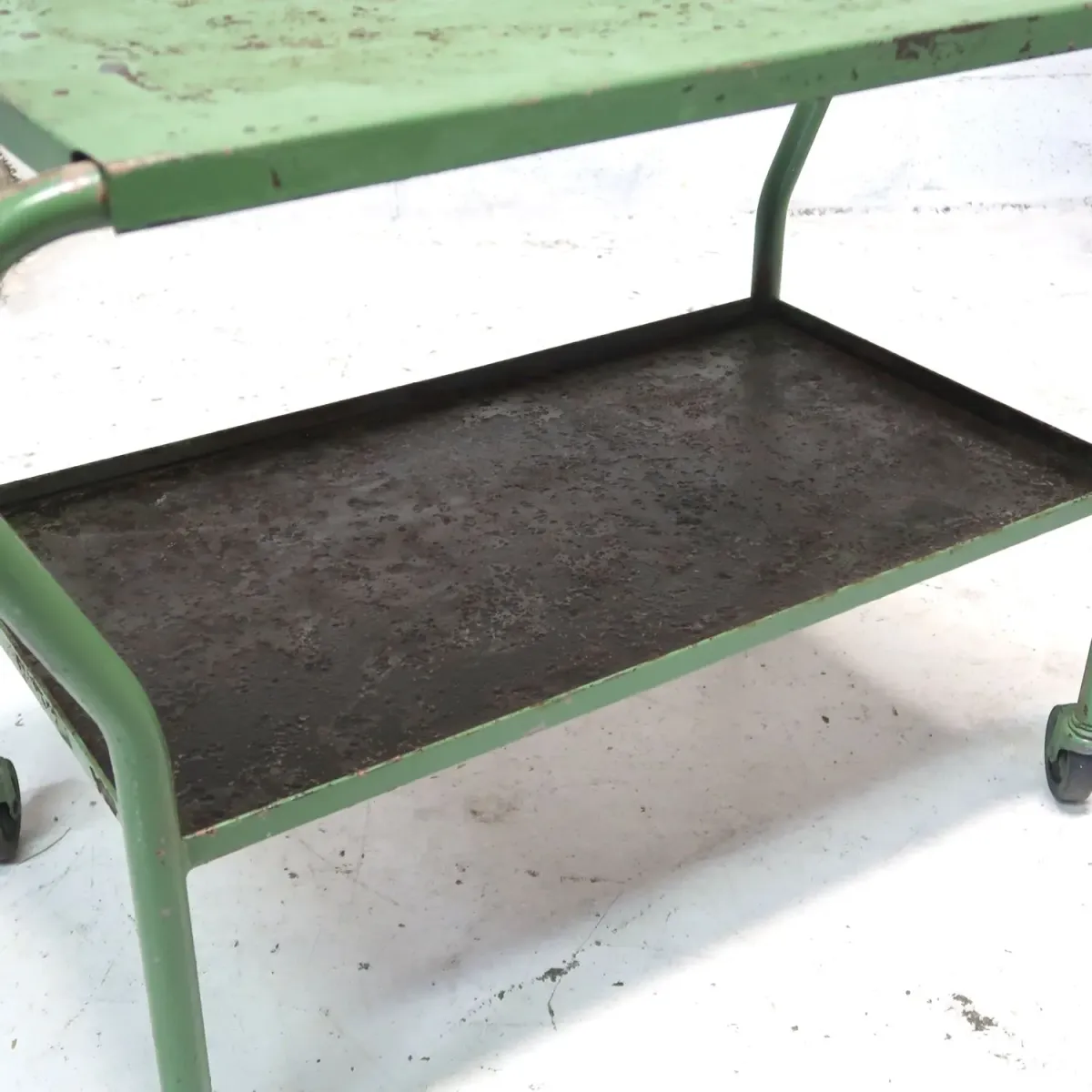 ビンテージ メタルワゴン