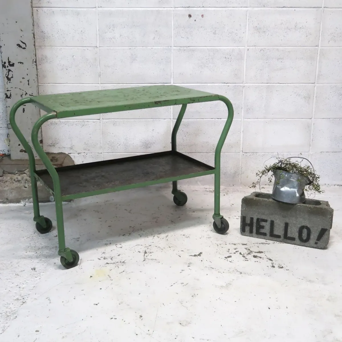 ビンテージ メタルワゴン