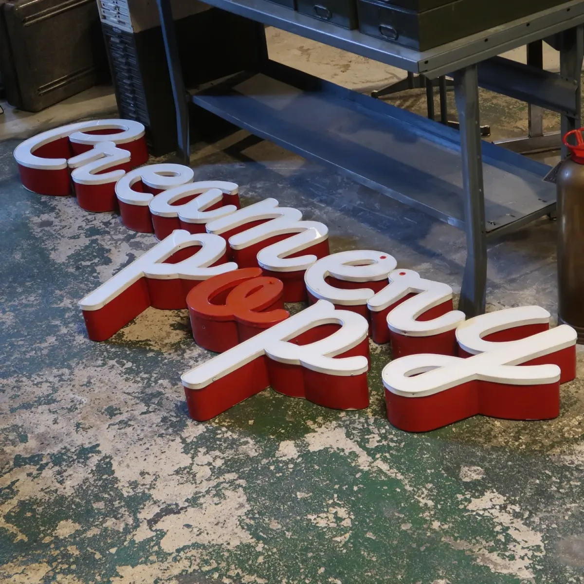 ビンテージ レターサイン p