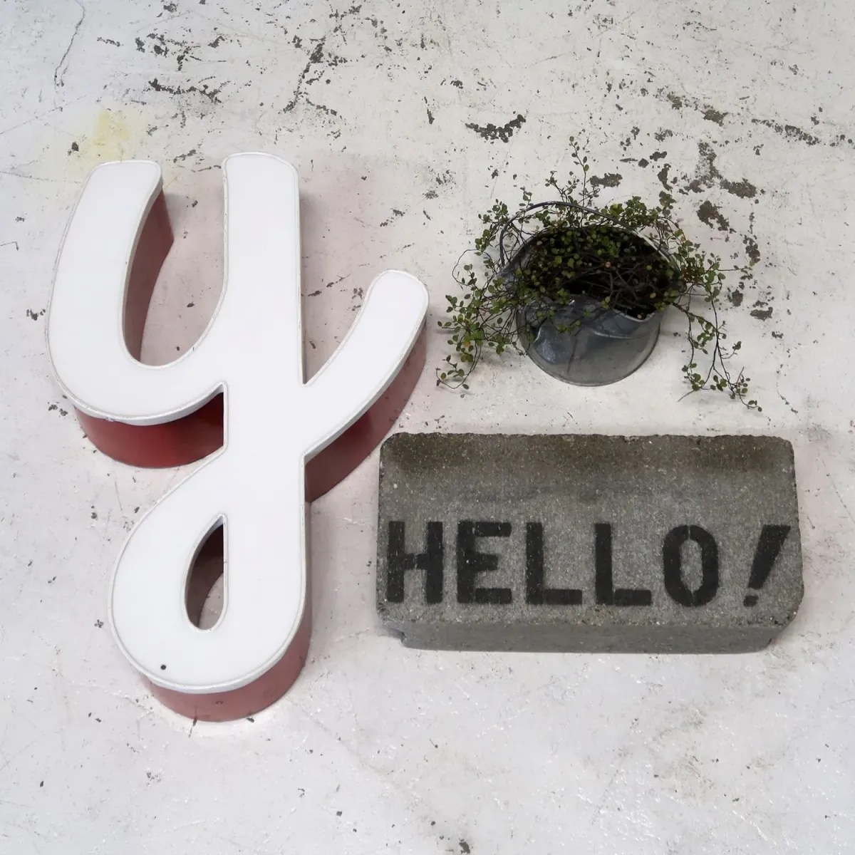 ビンテージ レターサイン y