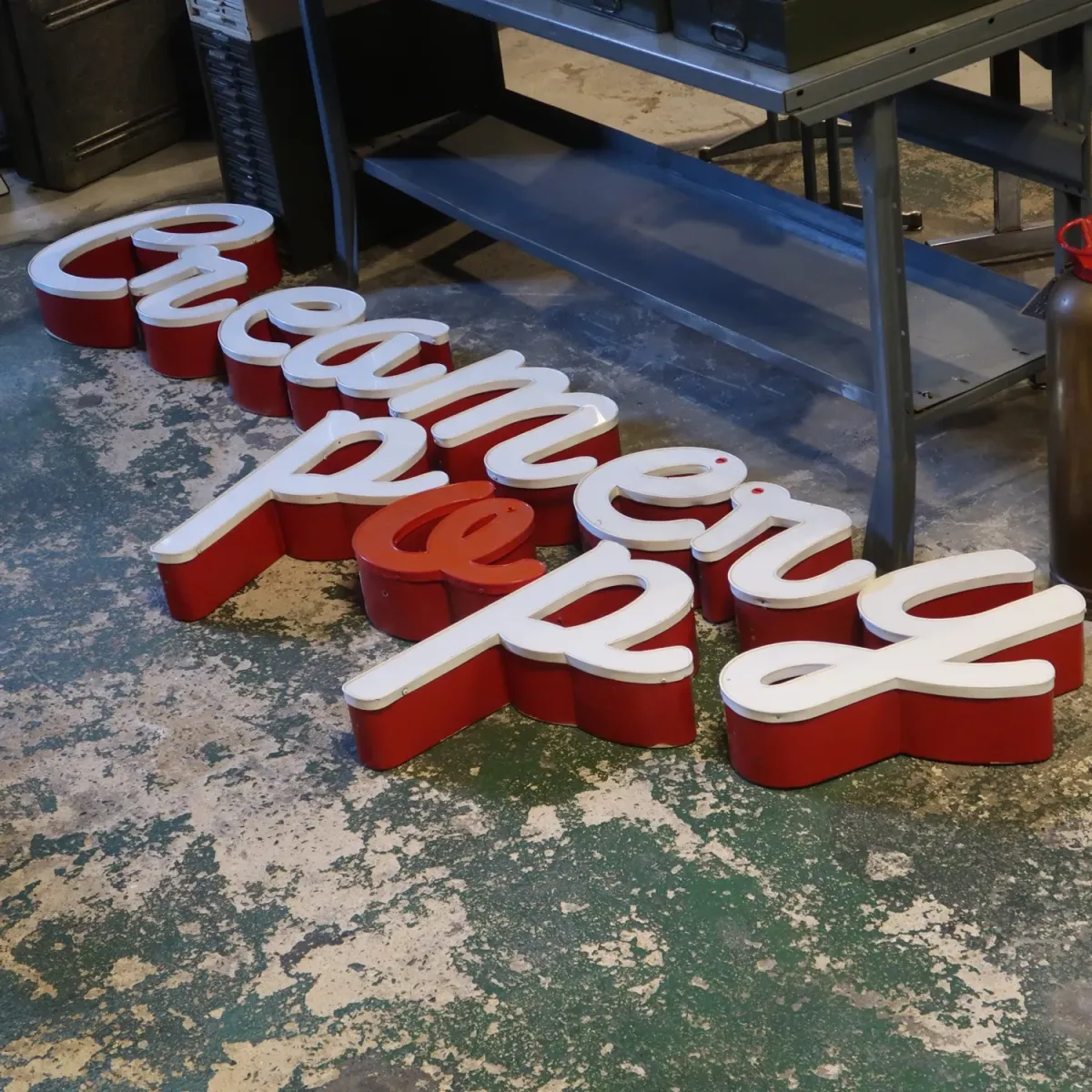 ビンテージ レターサイン a