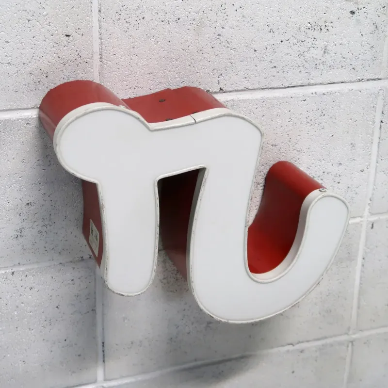 ビンテージ レターサイン r