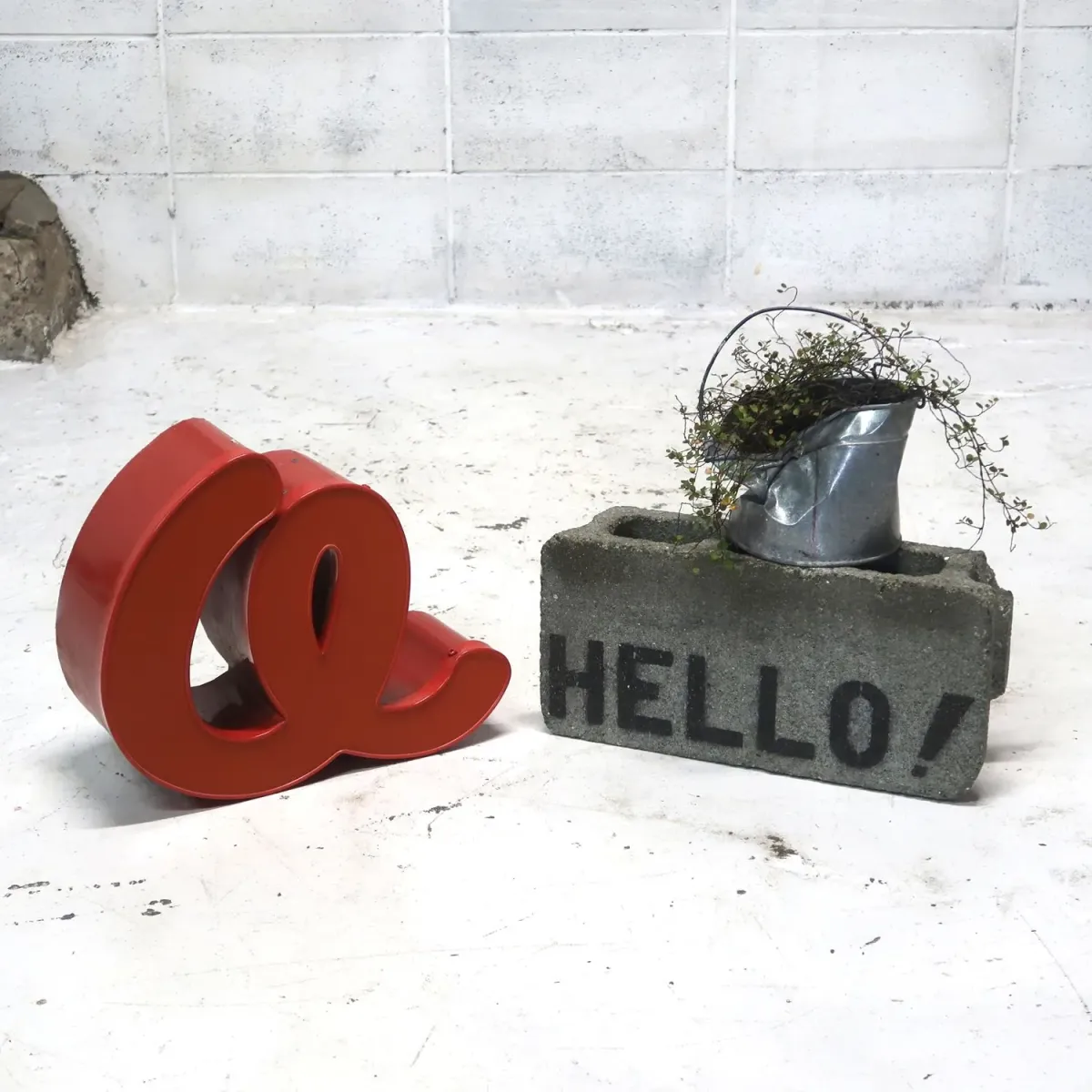 ビンテージ レターサイン o