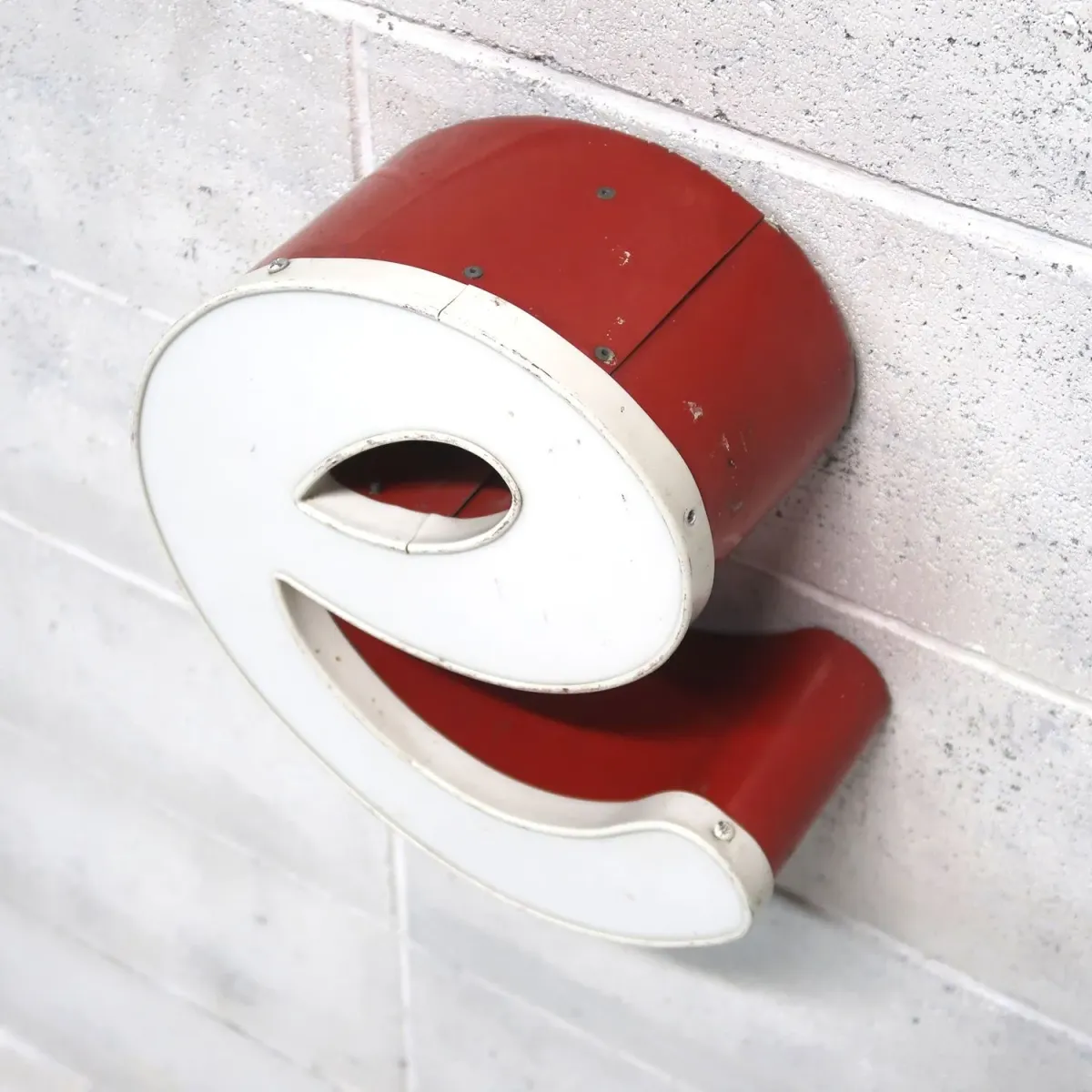 ビンテージ レターサイン e