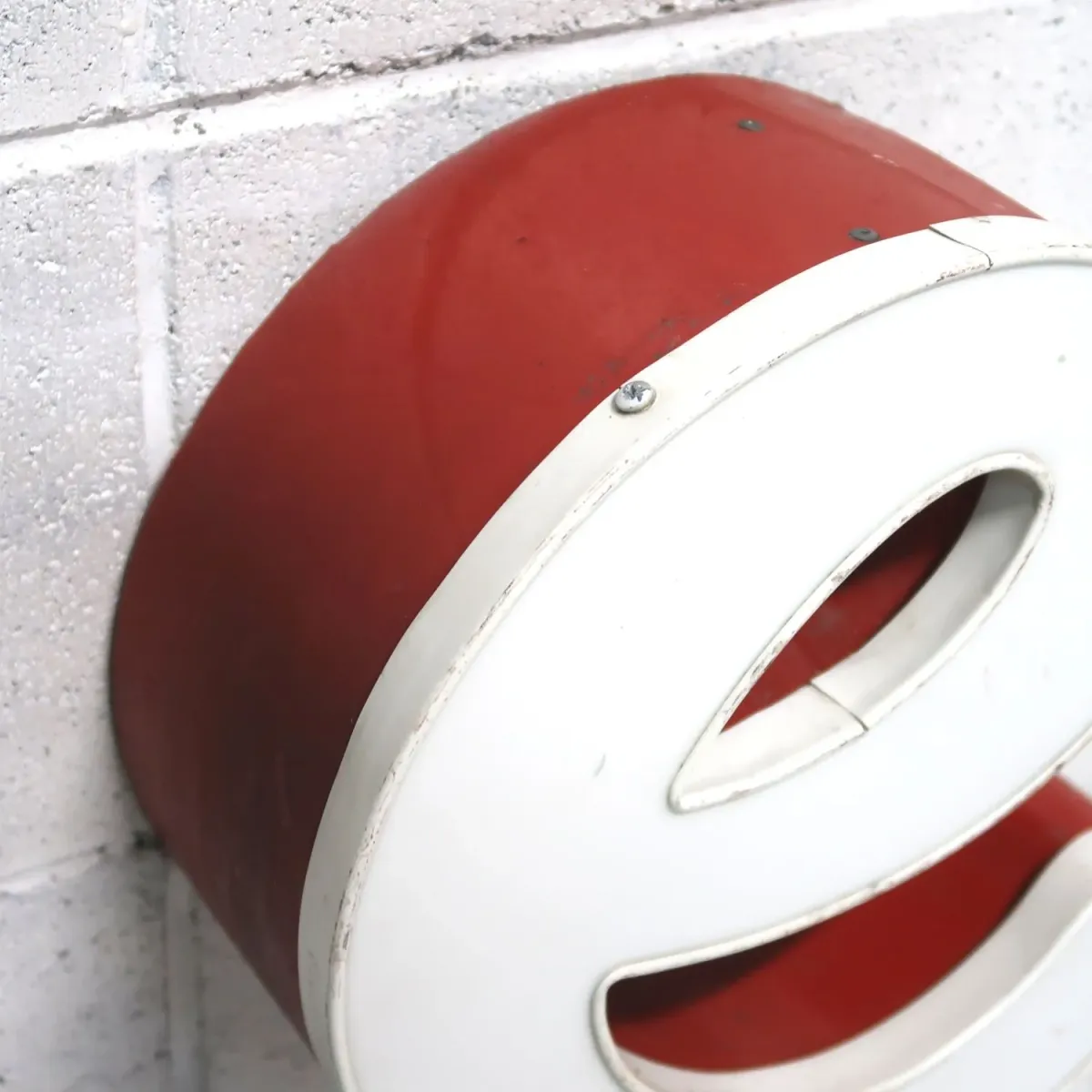 ビンテージ レターサイン e