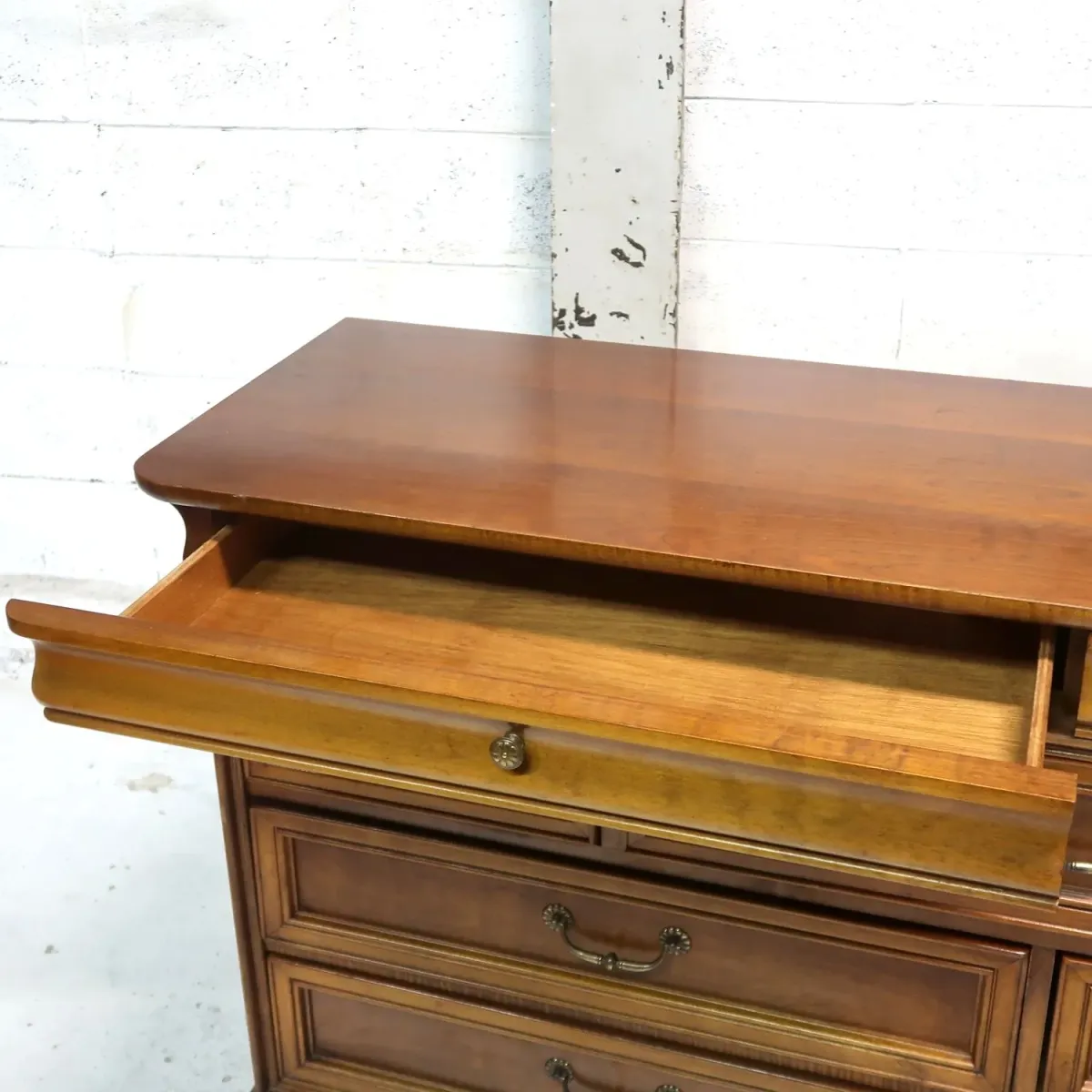 Lexington Furniture アンティーク サイドボード