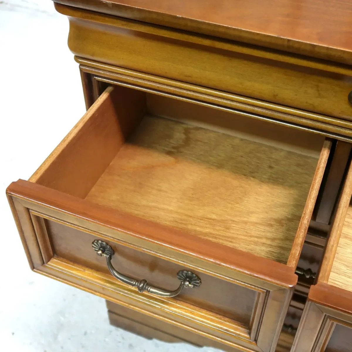 Lexington Furniture アンティーク サイドボード