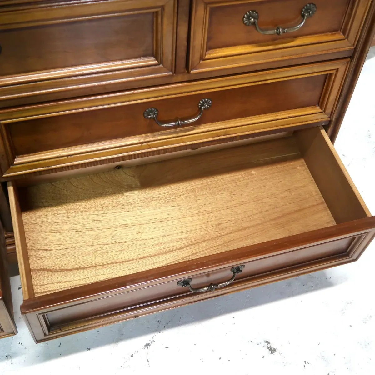 Lexington Furniture アンティーク サイドボード