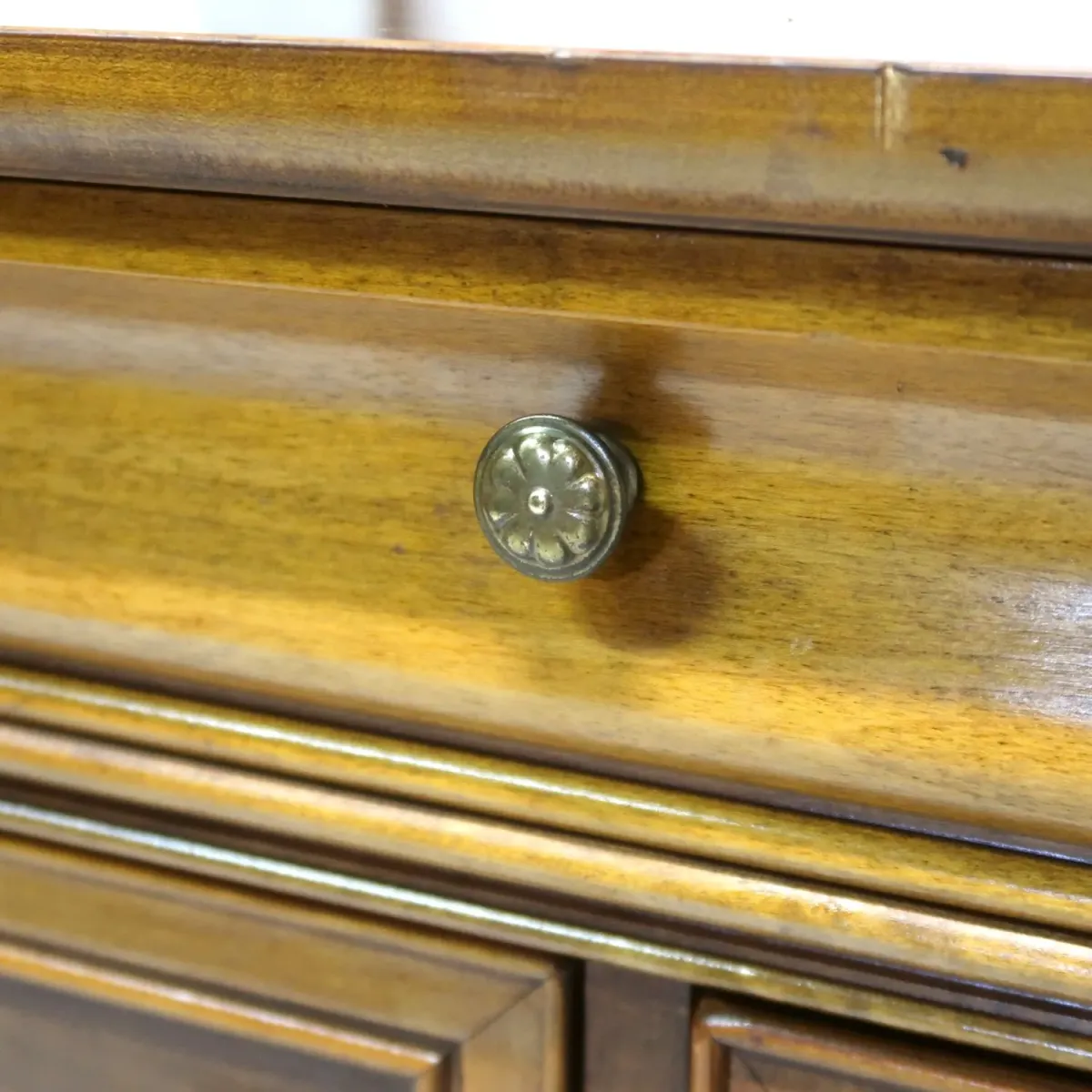 Lexington Furniture アンティーク サイドボード