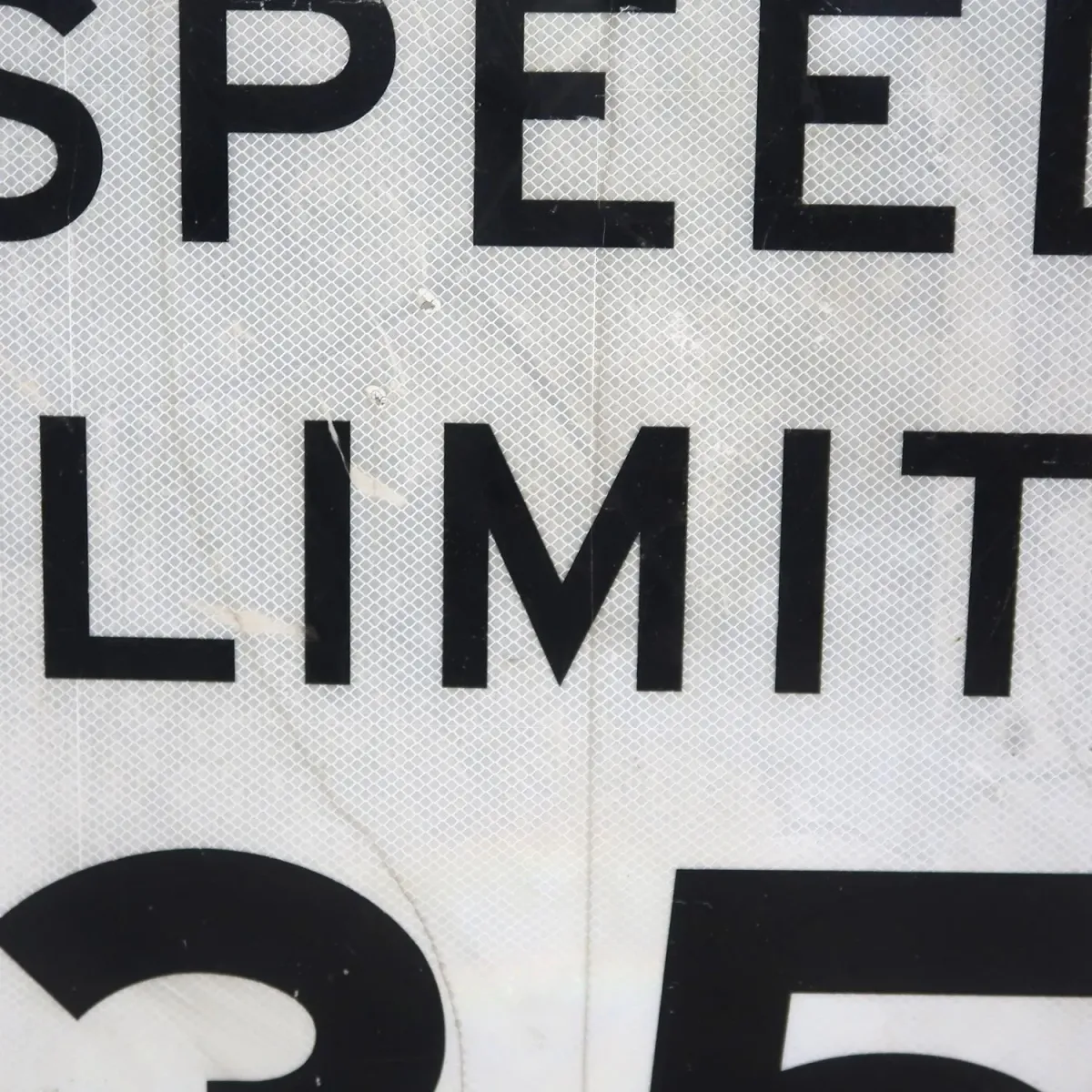 SPEED LIMIT 35 ロードサイン