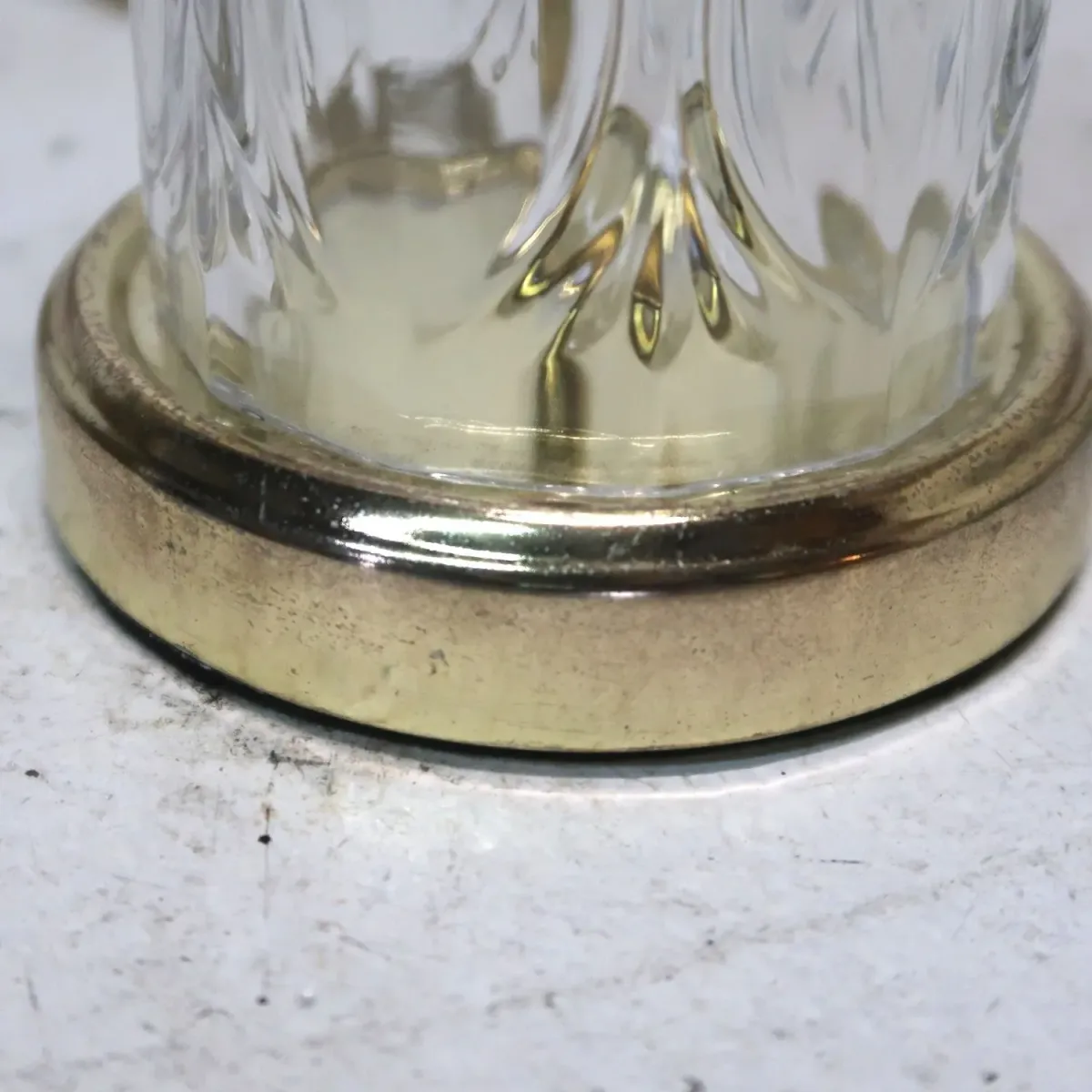 アンティーク ガラスベース テーブルランプ