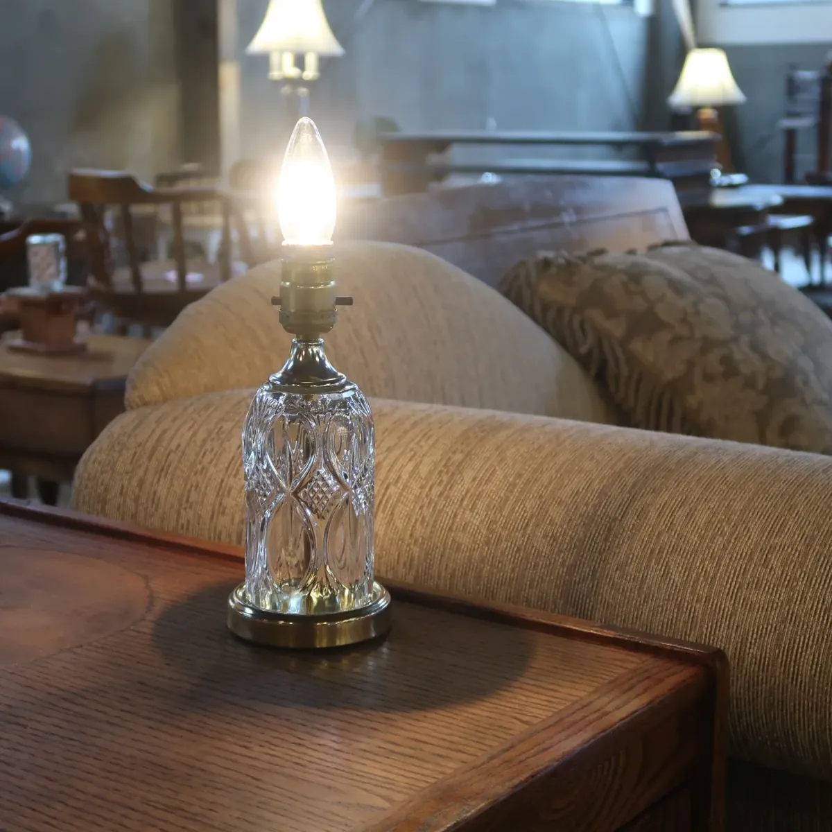アンティーク ガラスベース テーブルランプ