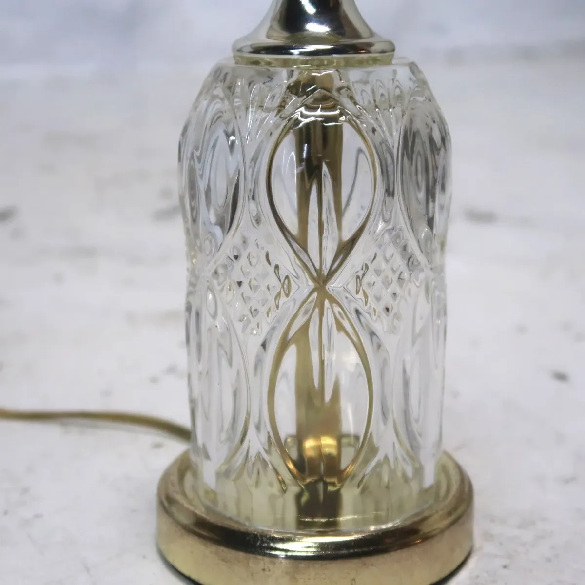 アンティーク ガラスベース テーブルランプ