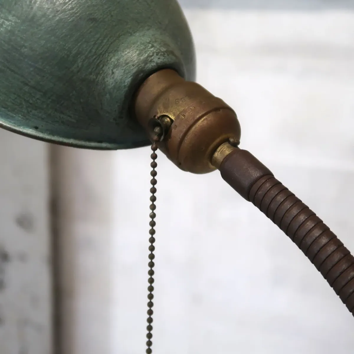 ビンテージ インダストリアル フロアランプ