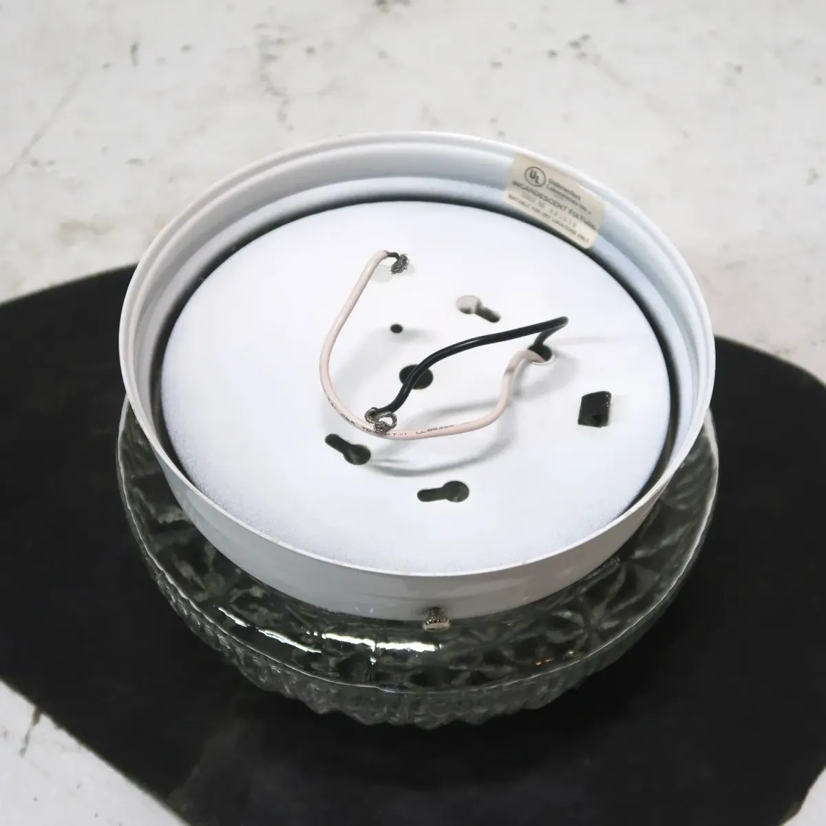 ガラスシェード シーリングランプ