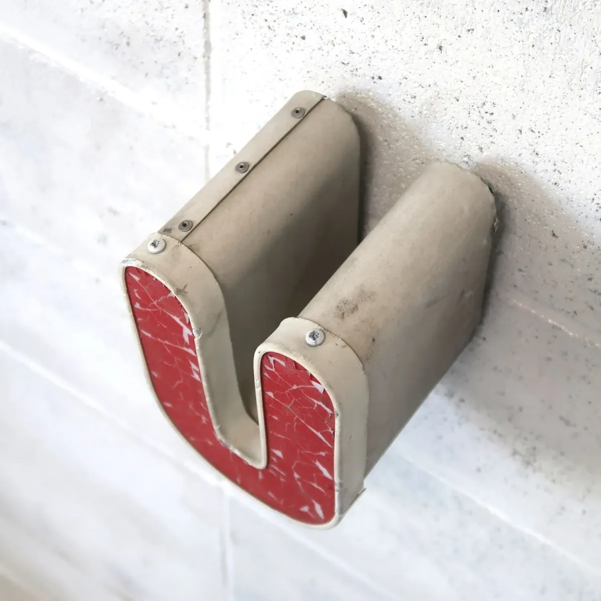 ビンテージ レターサイン ミニサイズ U