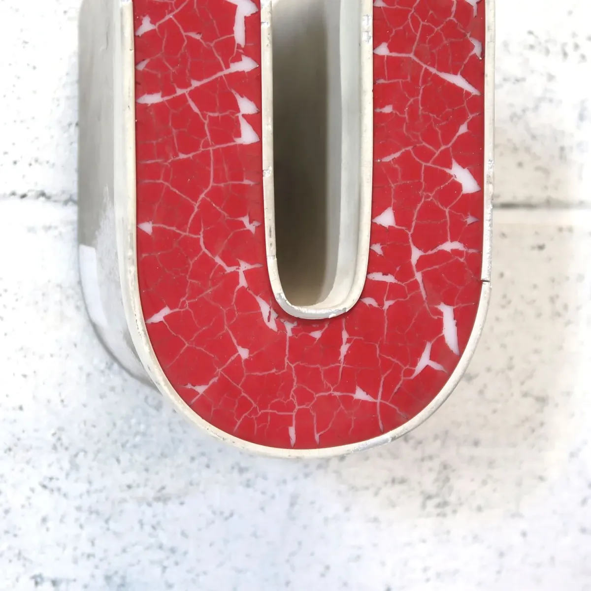 ビンテージ レターサイン ミニサイズ U