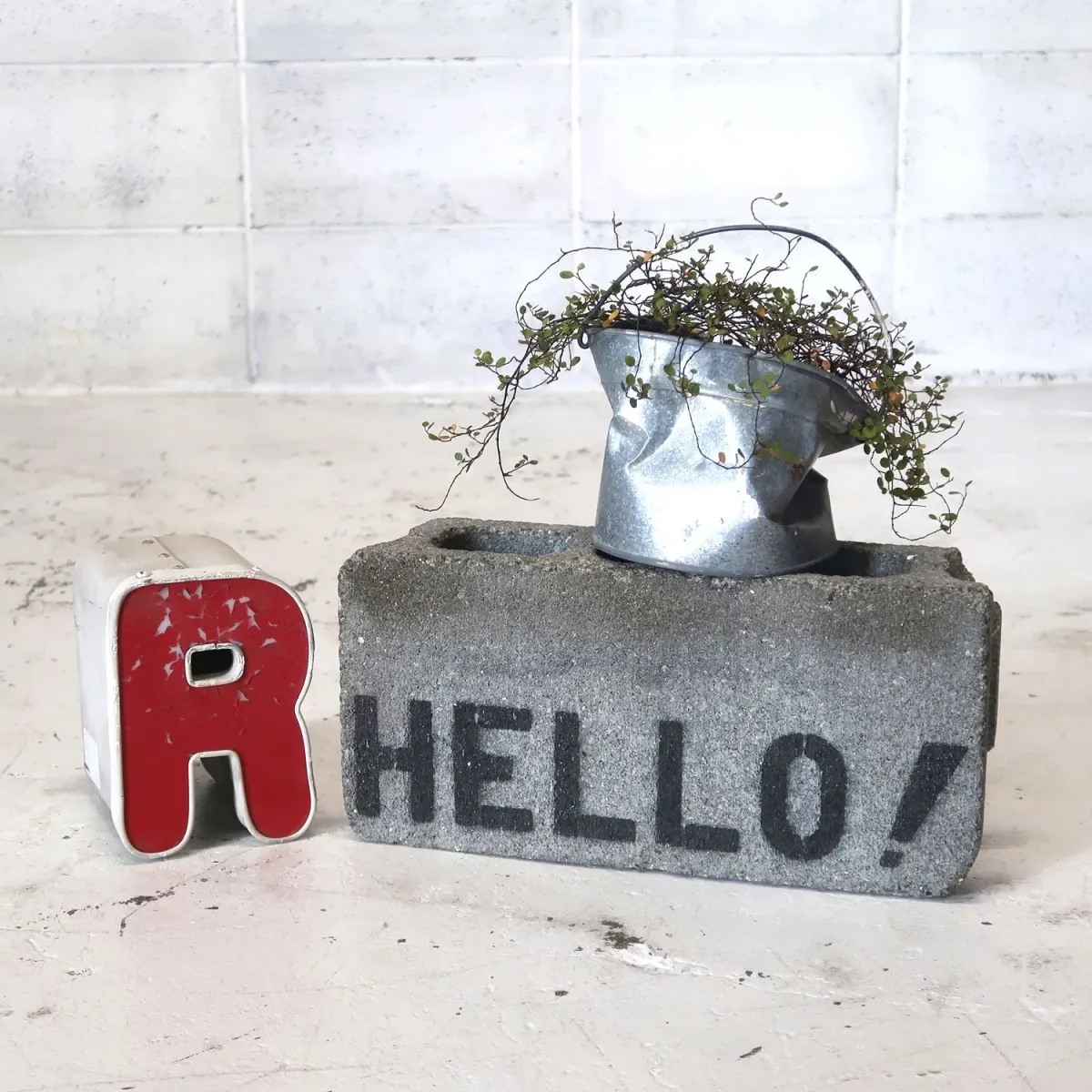 ビンテージ レターサイン ミニサイズ R