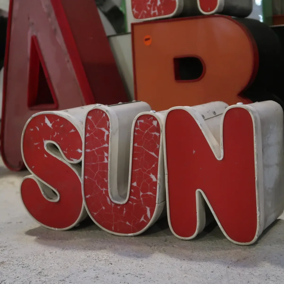 ビンテージ レターサイン ミニサイズ N