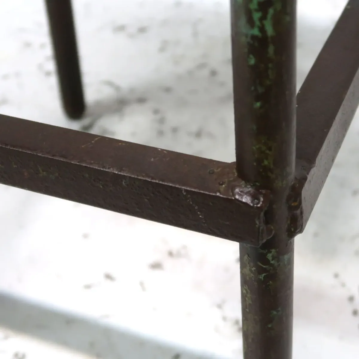 ビンテージ アイアン スタンドテーブル