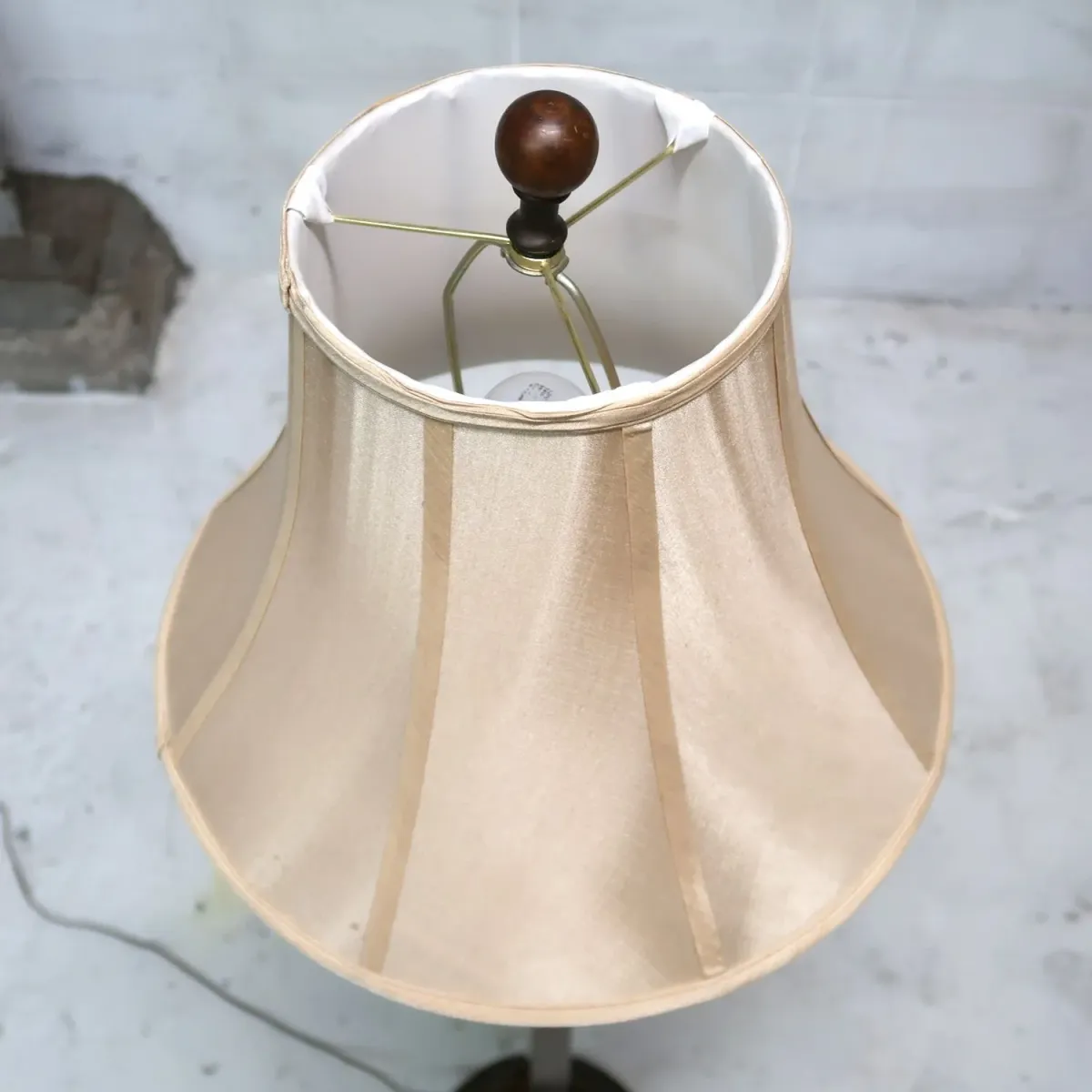 アンティーク ウッドベース フロアランプ