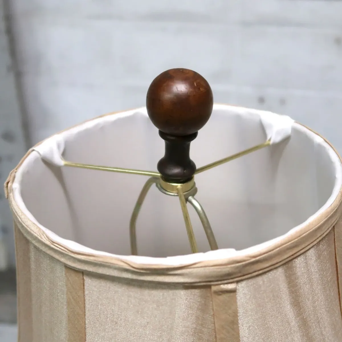 アンティーク ウッドベース フロアランプ