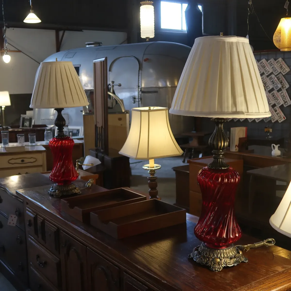 アンティーク ガラスベース テーブルランプ