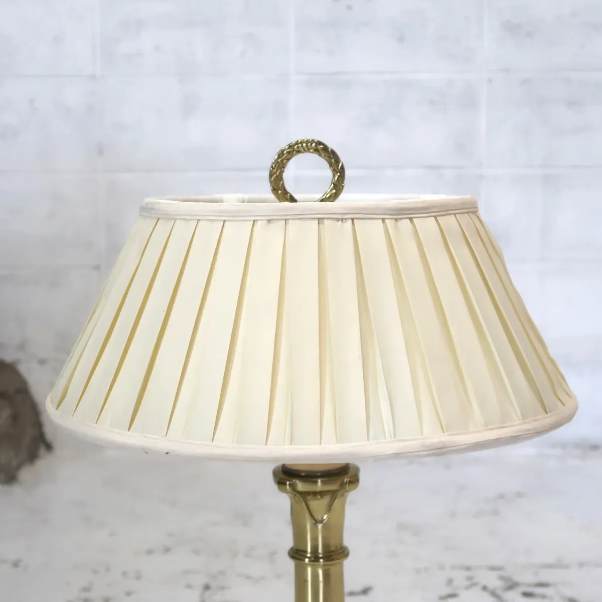 Ethan Allen アンティーク ゴールドメタル テーブルランプ 2灯